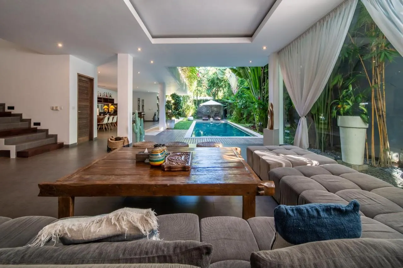 Villa Alopa Seminyak Indonésie