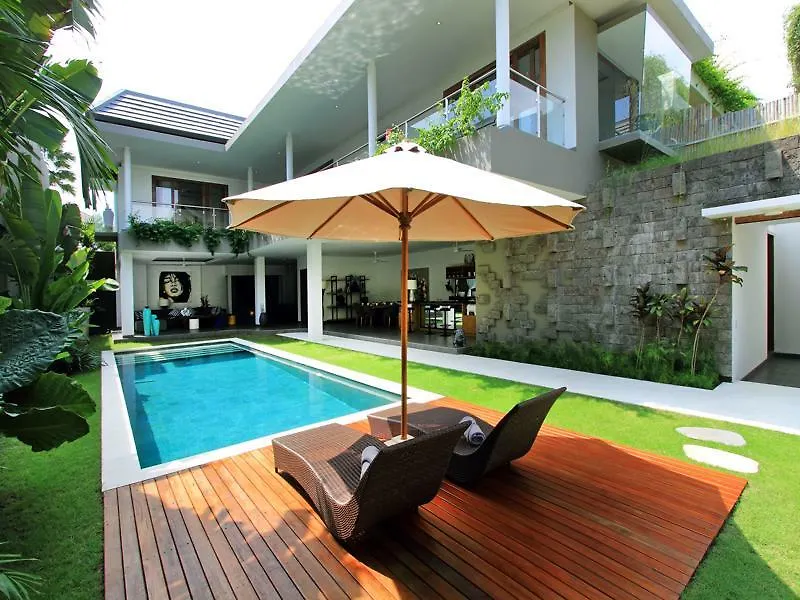 Villa Alopa Seminyak